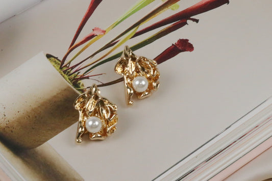 Gold Vintage Luxurious Sculptural Flower Petal Studs Earrings of Shan & Co/ Statement Gold Pearl Stud Earring /Wedding Jeweller/Gift For Her